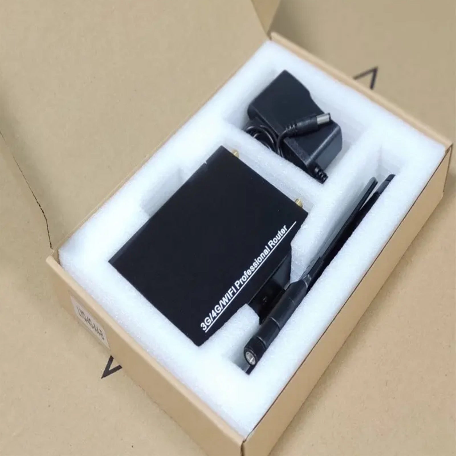 4G Wireless Wifi Router 2.4GHz 300Mbps CPE Dual Band Repeater Signal Amplifier 4 LAN Ports